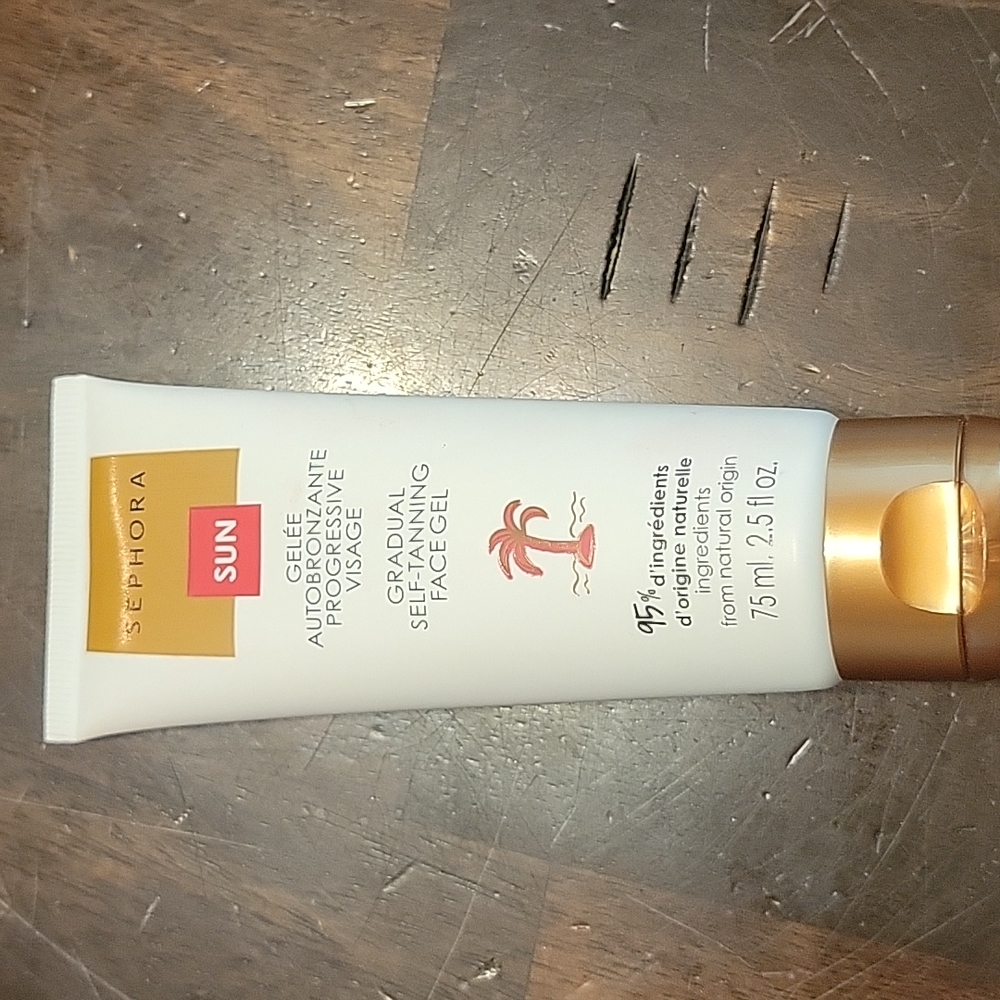 Sephora Sun self tanning face gel